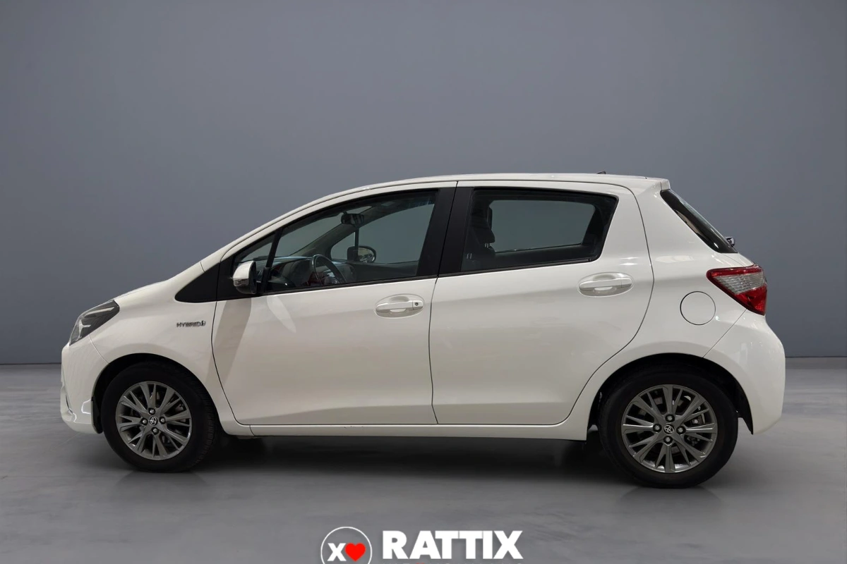 TOYOTA Yaris Yaris 1.5h Active